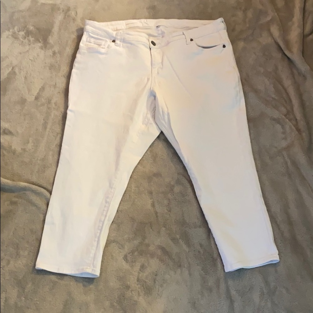 KUT from the Kloth white Bardot crop skinny bf